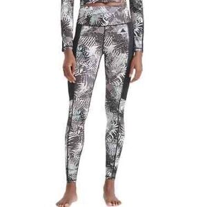 (A6) Superdry Base Layer Leggings in‎ Leaf Camo Print Women's, Size 6, NWT